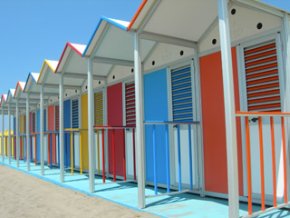 Storia di Vita - La cabina al mare - Arezzo Trasgressiva Storia di Vita - La cabina al mare - Arezzo Trasgressiva